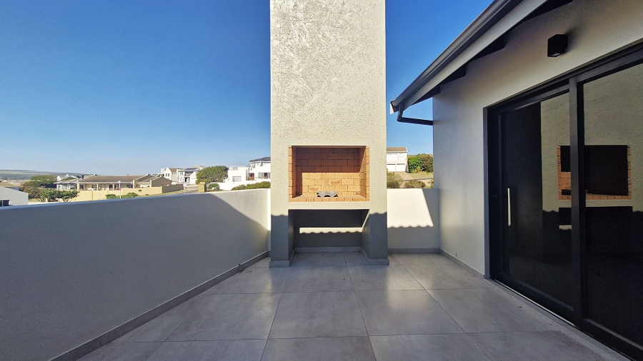 3 Bedroom Property for Sale in Country Club Western Cape
